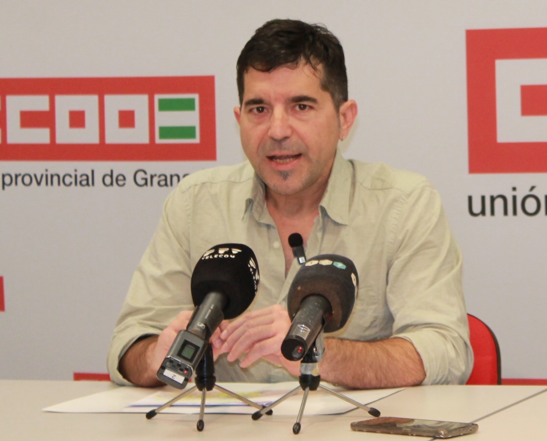 CC.OO. y UGT se movilizan para exigir en Granada la reduccin de la jornada laboral
